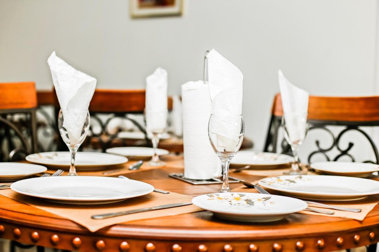 Jeyads Lodge Tamale 外观 照片